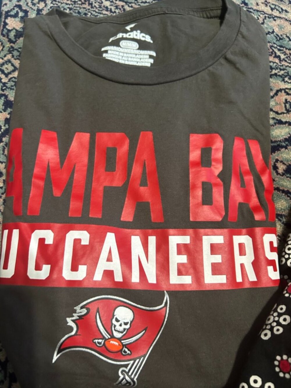 Men tshirt size Medium